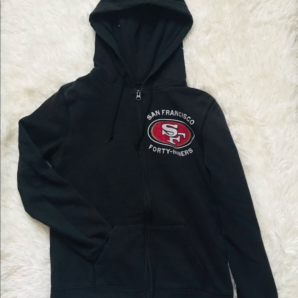 San Francisco 49er zip up hoodie. This is from the NFL brand.